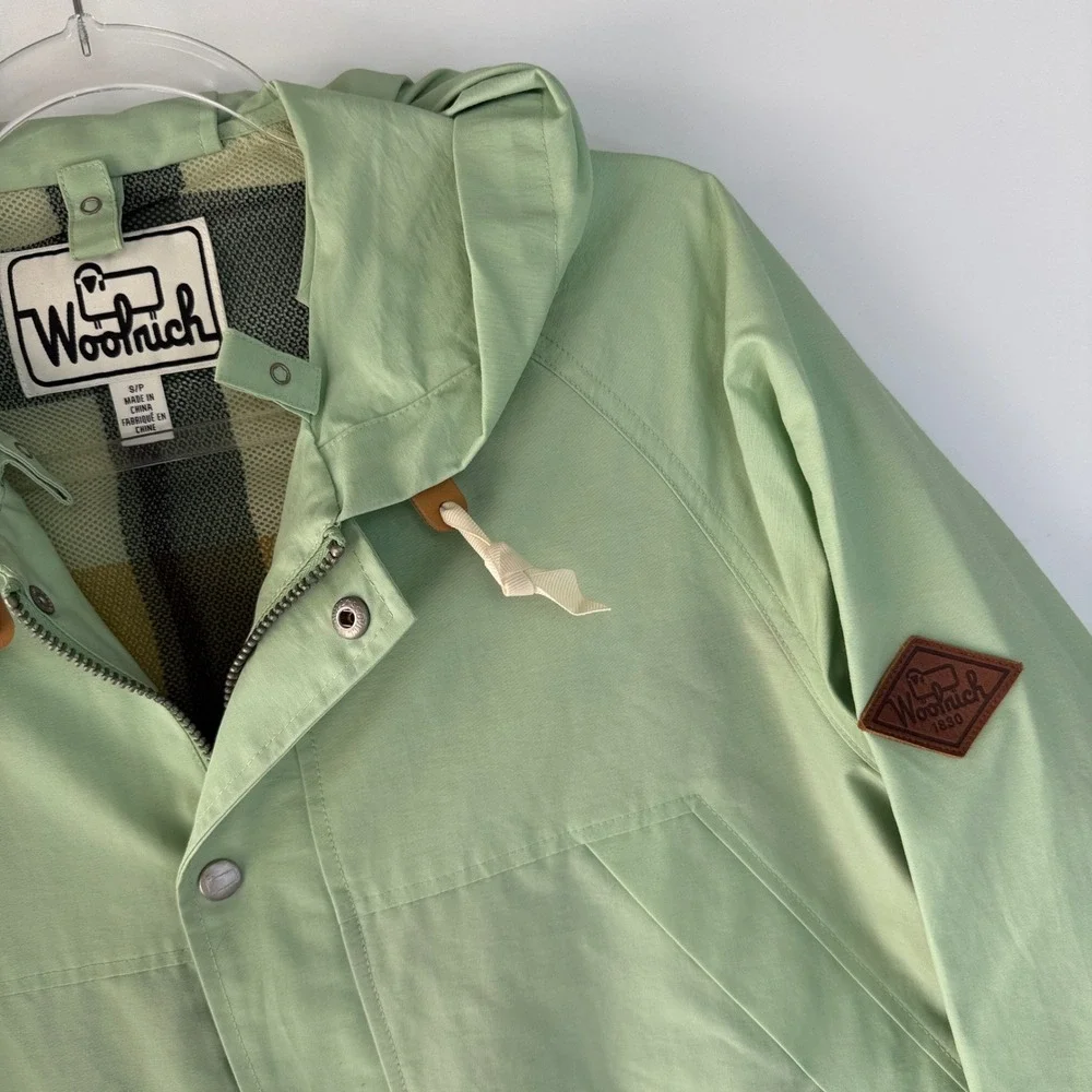 Vintage Woolrich Waxed Heritage Rain Jacket Mens S Sprout Green Utility Hooded